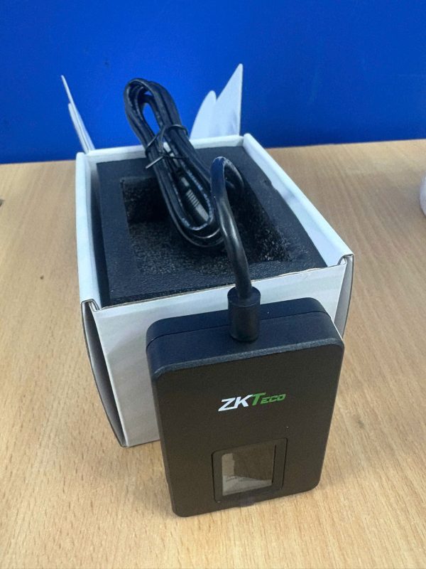 Thiết bị lấy mẫu vân tay ZKTeco SFU9500